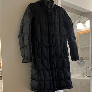Women's Dark Blue North Face 550 Parka